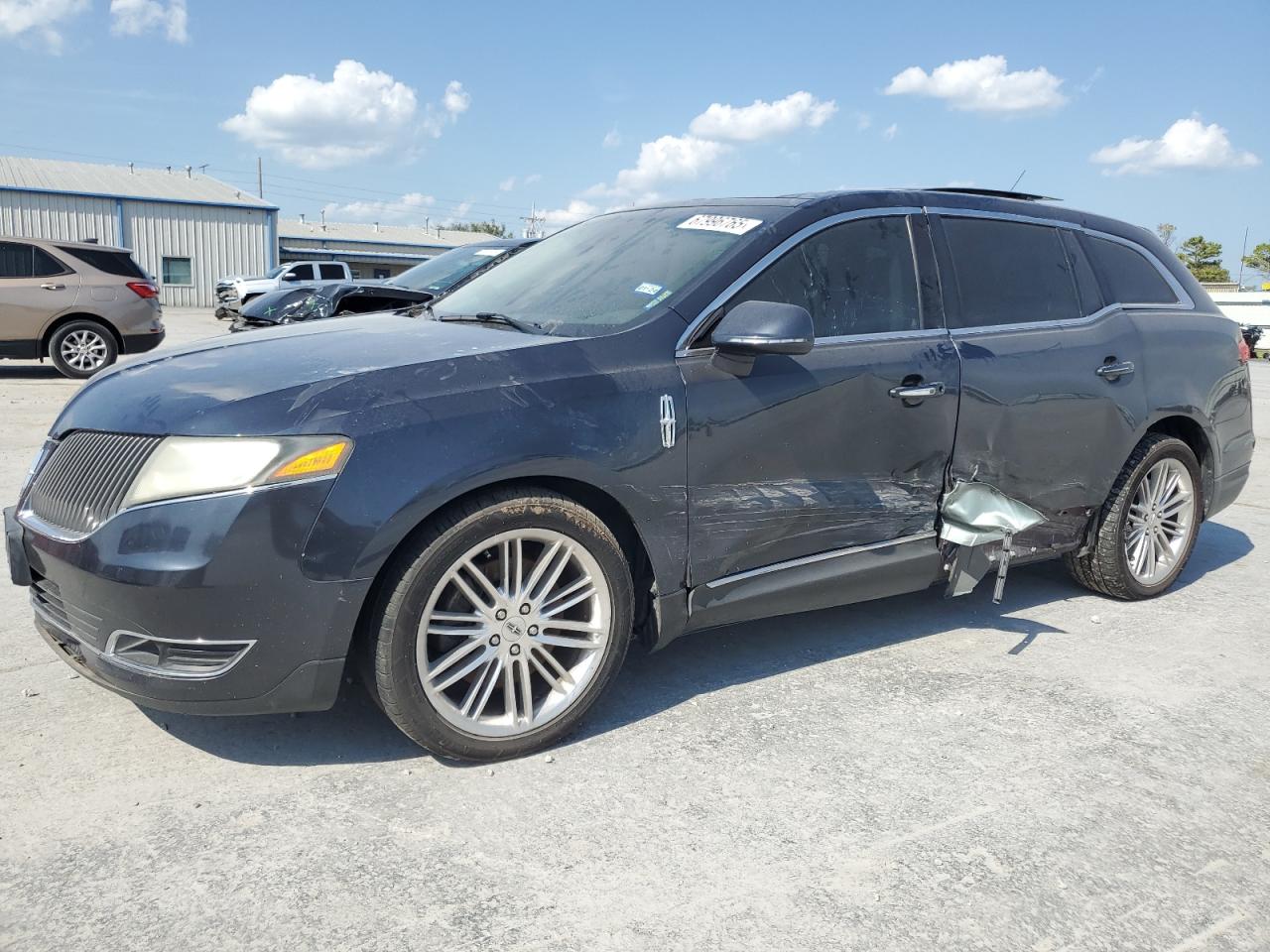 LINCOLN MKT 2013
