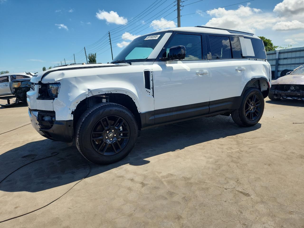 LAND ROVER DEFENDER 1 2025