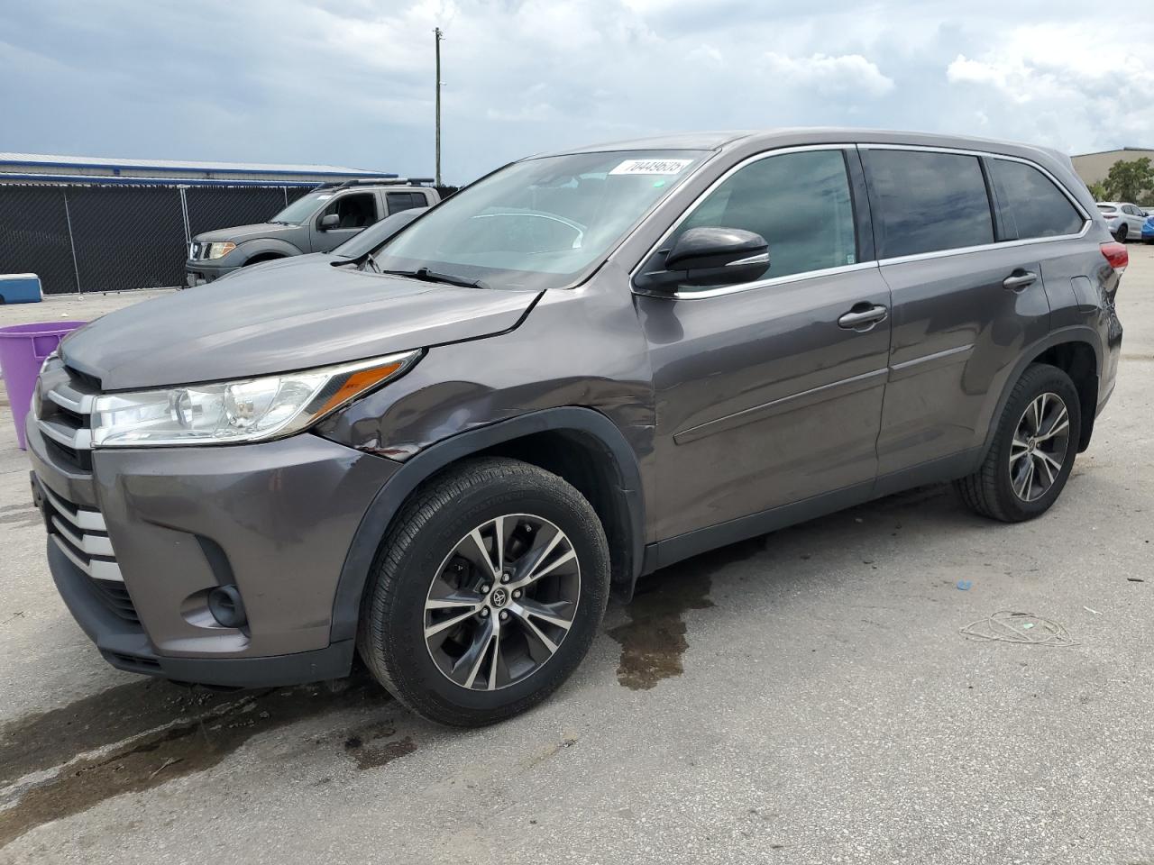 TOYOTA HIGHLANDER 2019