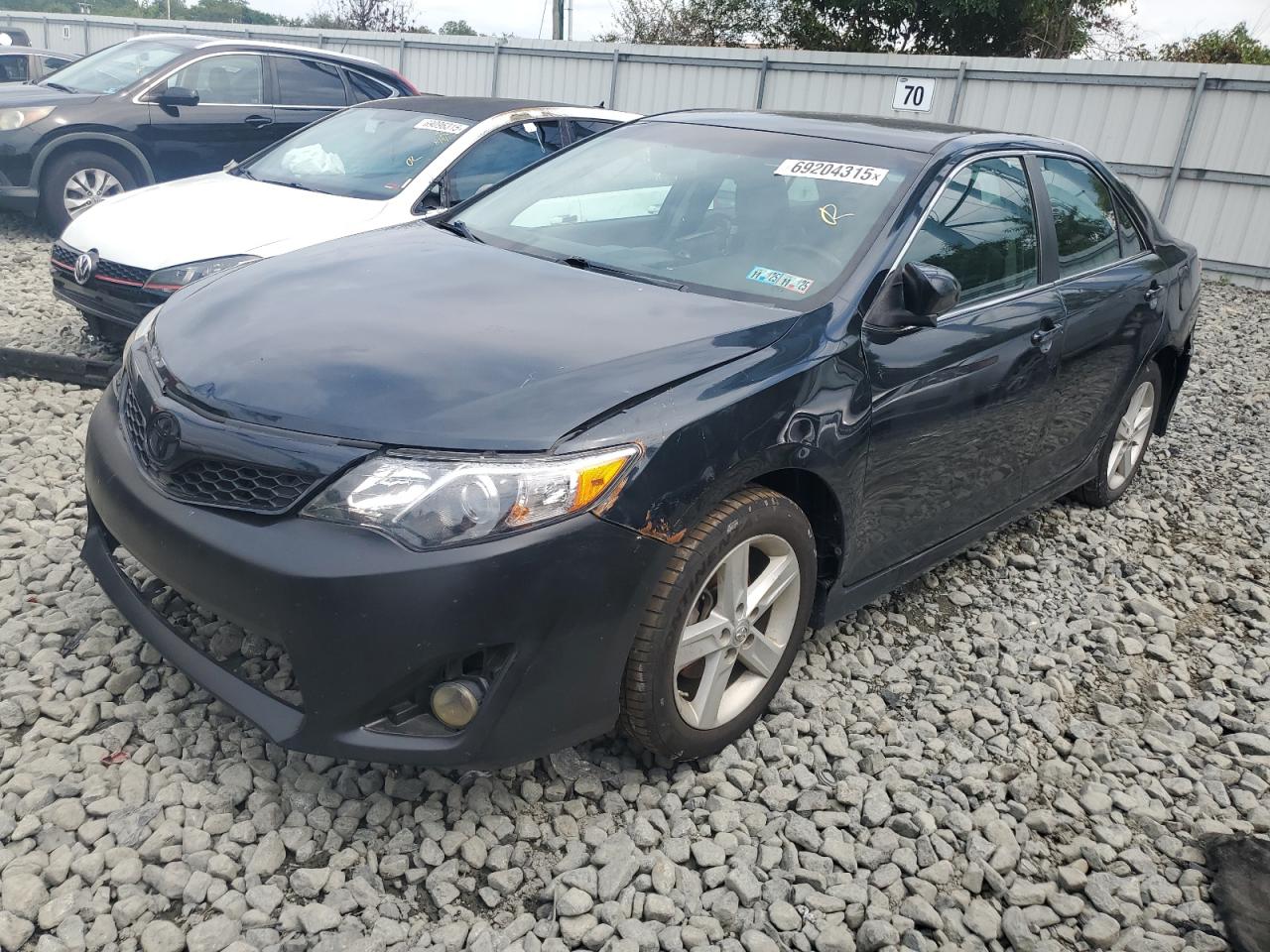 TOYOTA CAMRY BASE 2012