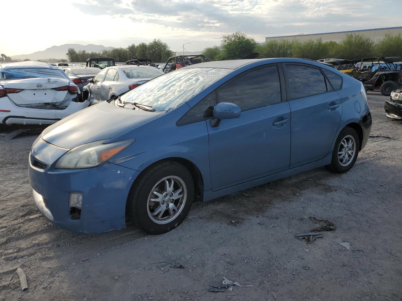 TOYOTA PRIUS 2011