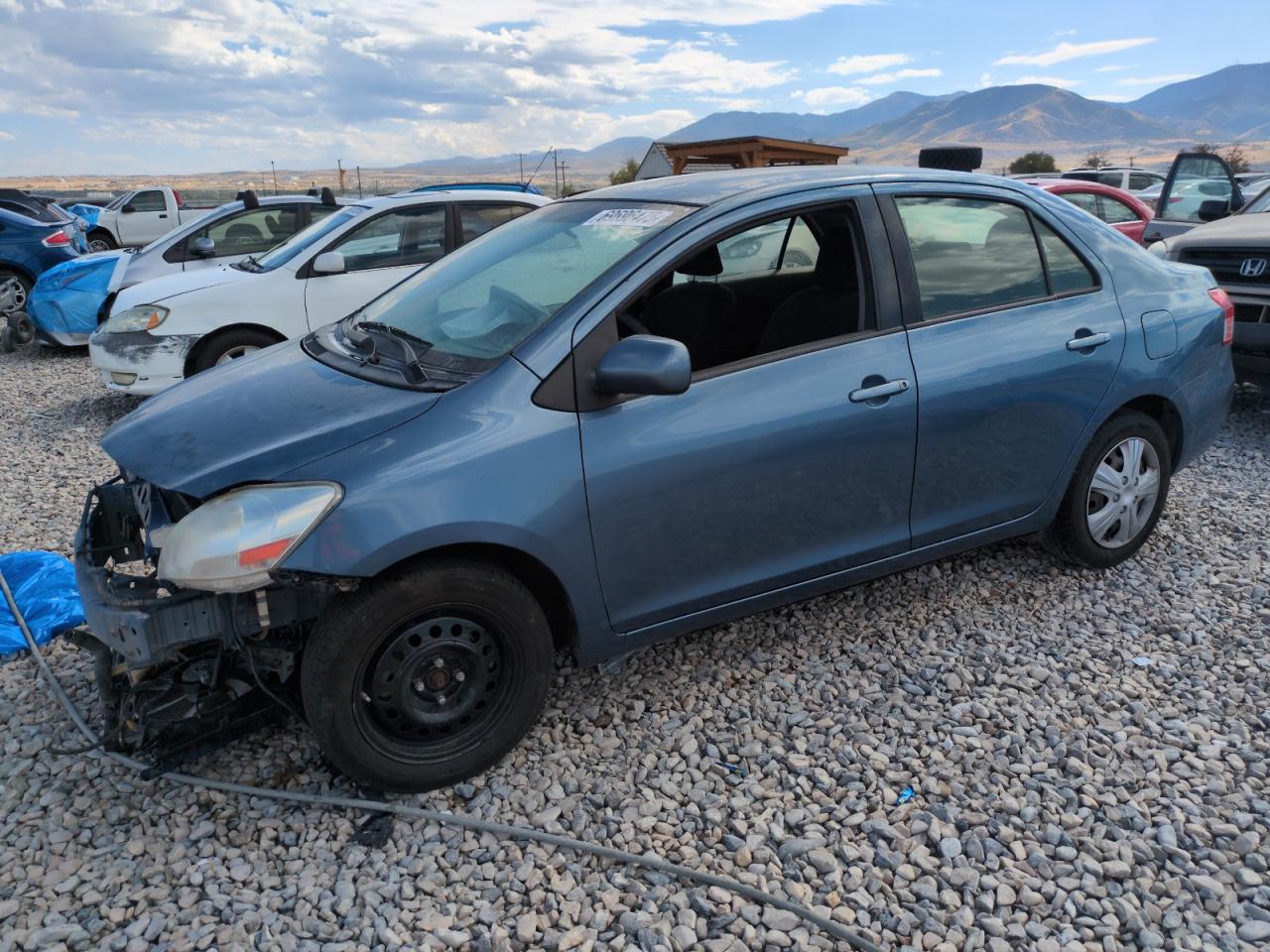 TOYOTA YARIS 2012