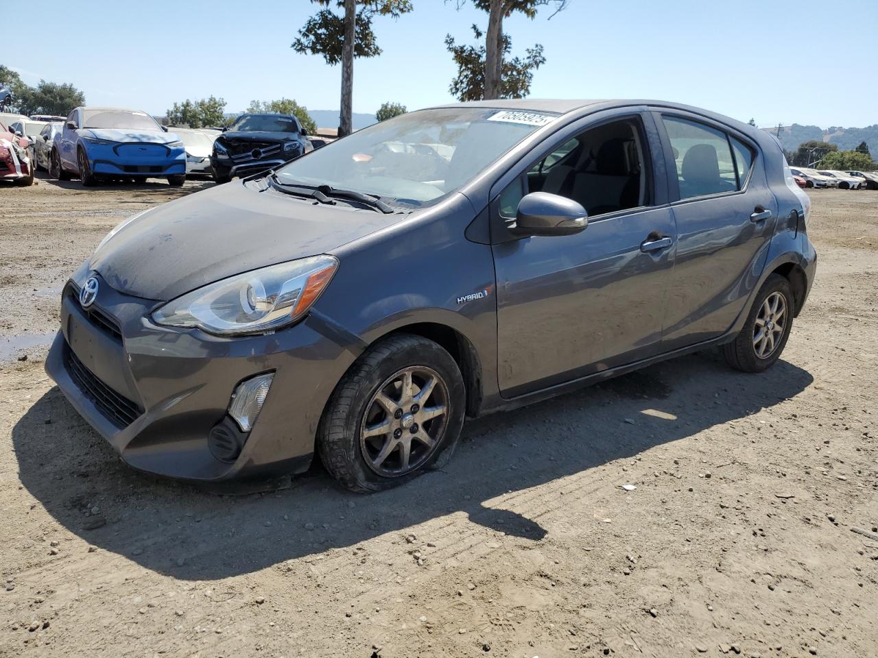 TOYOTA PRIUS C 2015