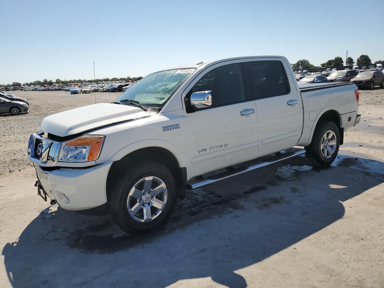 NISSAN TITAN S 2015