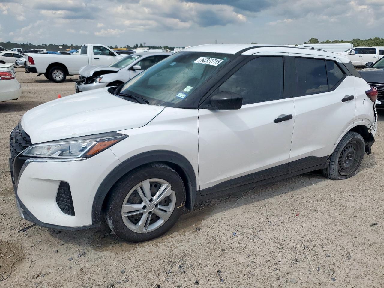 NISSAN KICKS S 2021