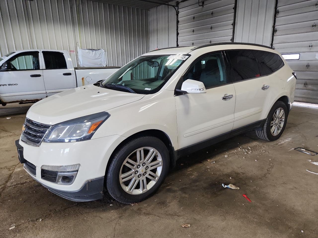 CHEVROLET TRAVERSE L 2013