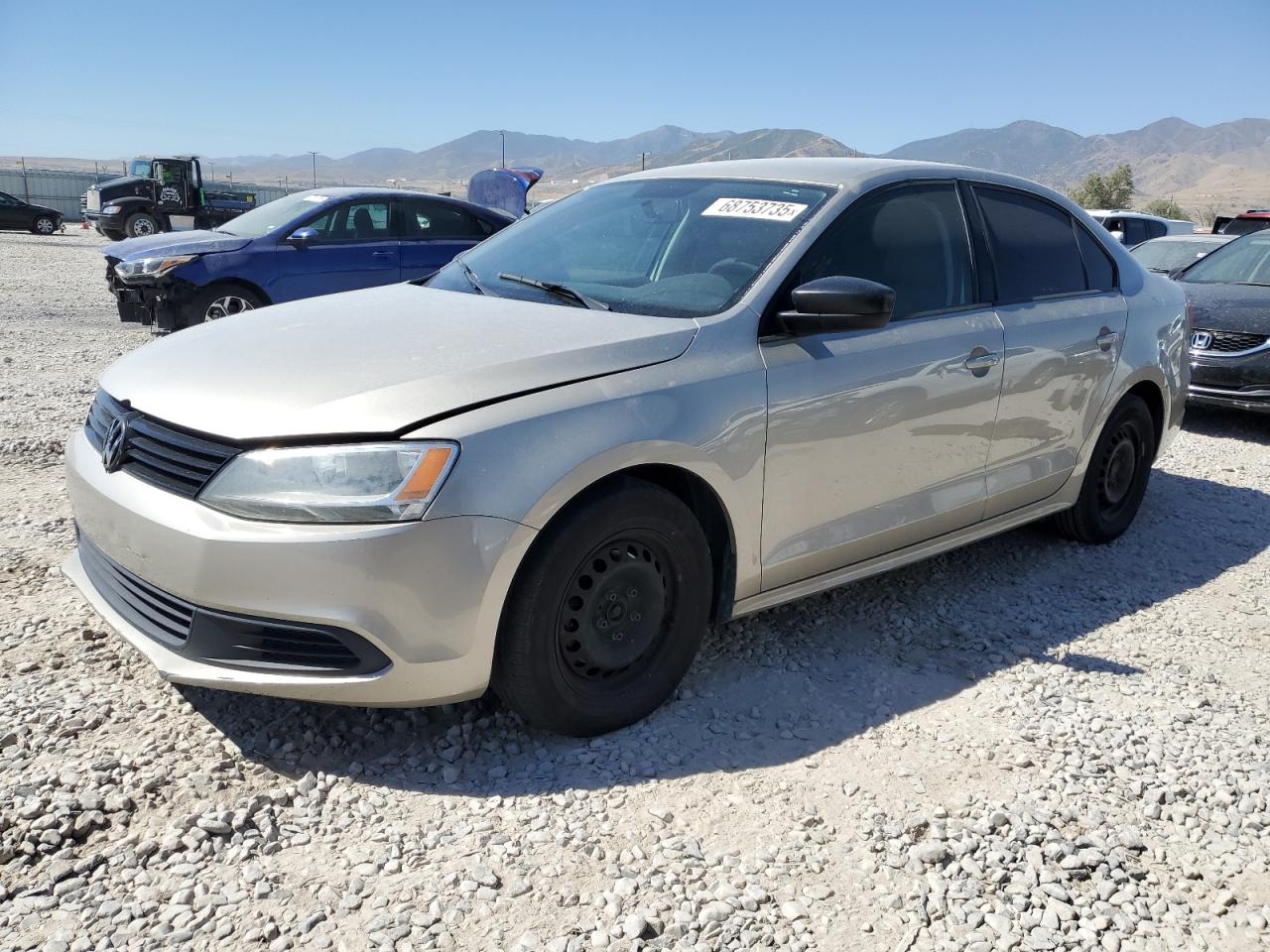 VOLKSWAGEN JETTA BASE 2013