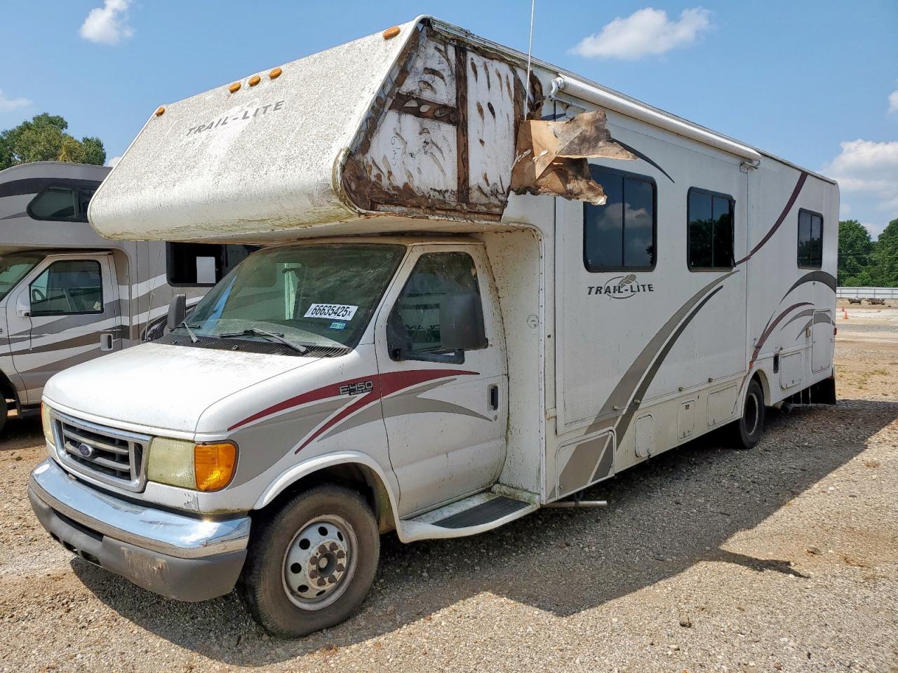 FORD ECONOLINE 2005