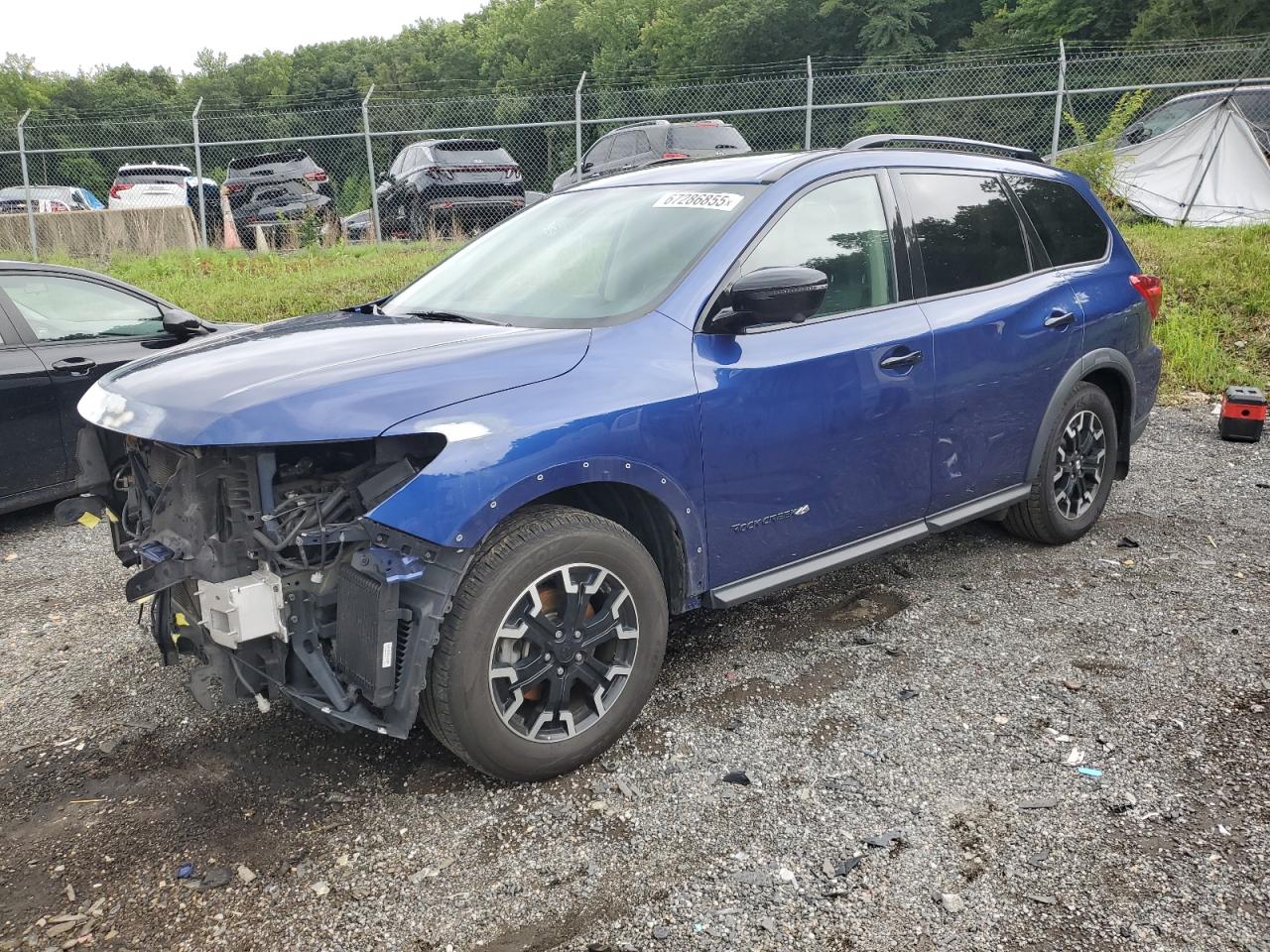 NISSAN PATHFINDER 2019