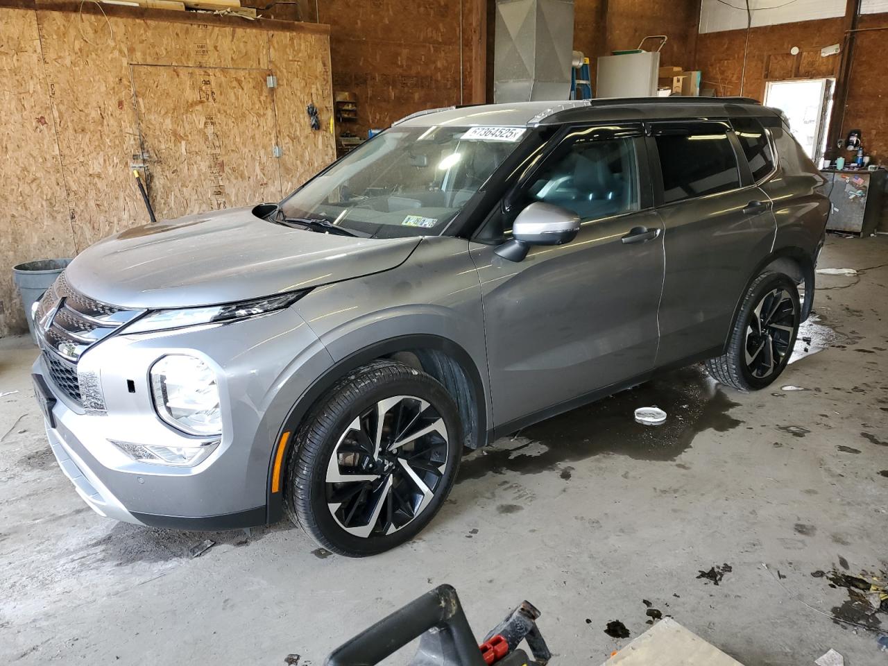 MITSUBISHI OUTLANDER 2022