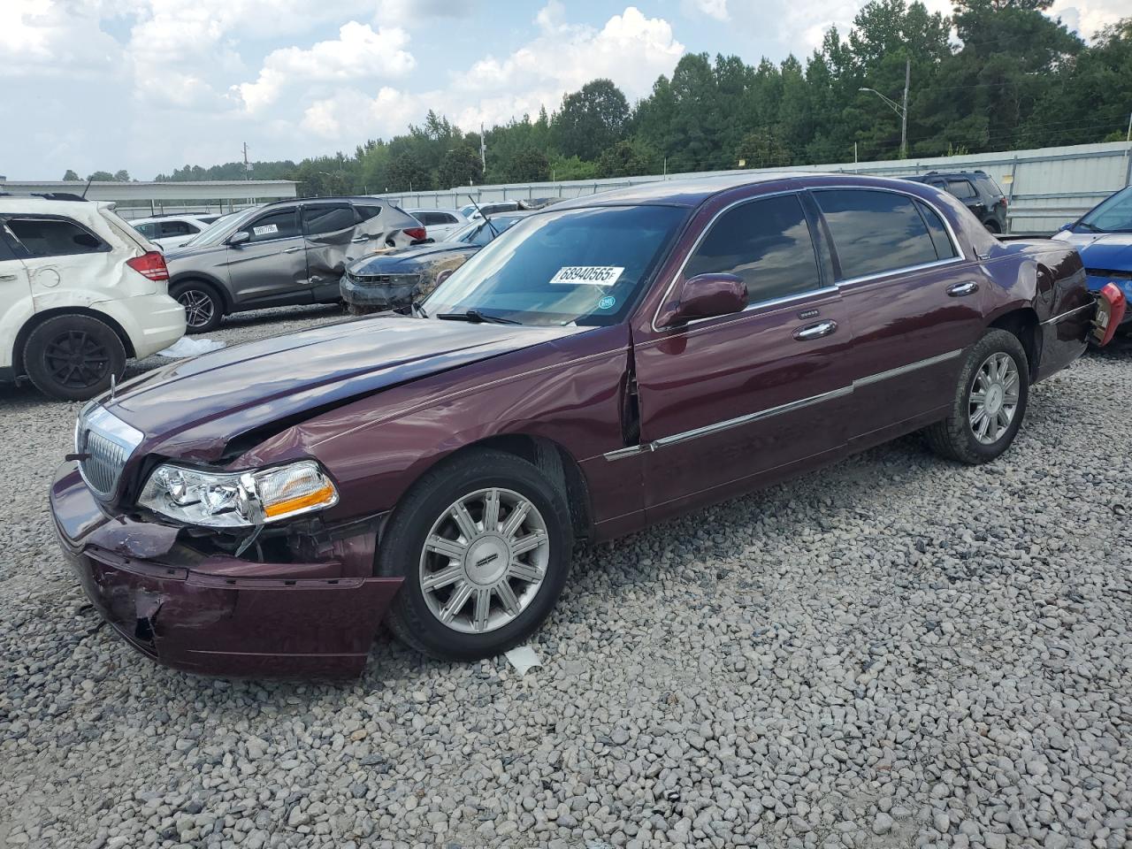LINCOLN TOWN CAR S 2009