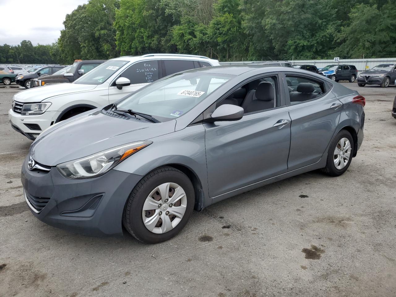 HYUNDAI ELANTRA SE 2016