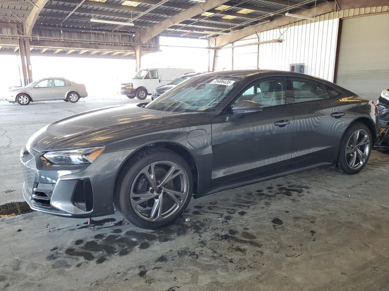 AUDI E-TRON GT 2024