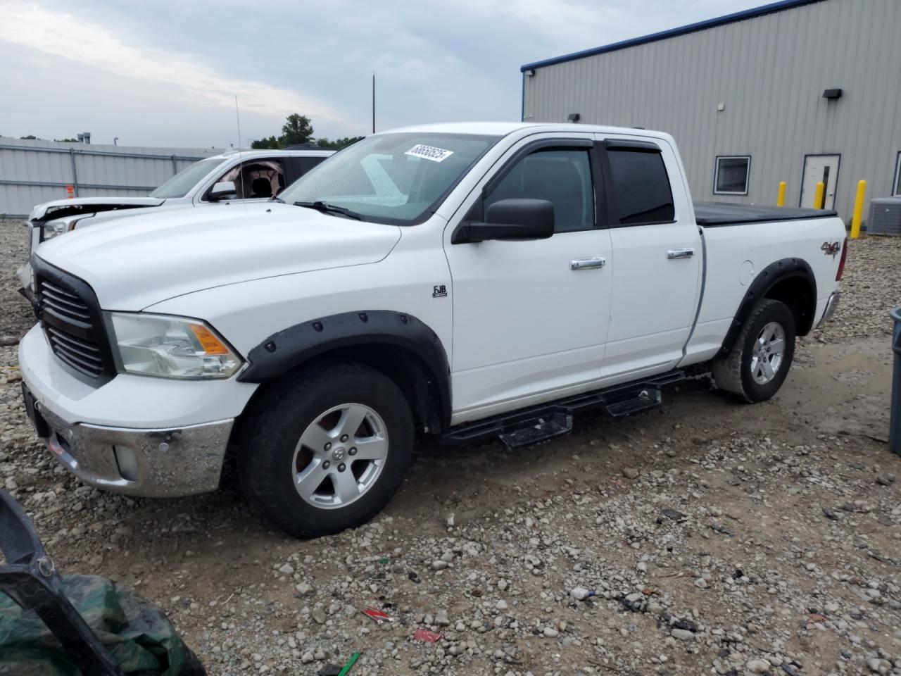 RAM 1500 SLT 2016