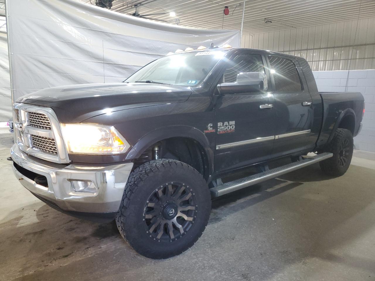RAM 2500 LARAMIE 2014