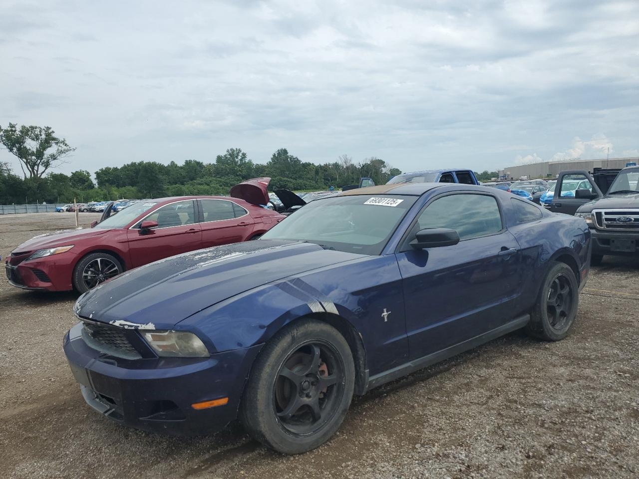 FORD MUSTANG 2011