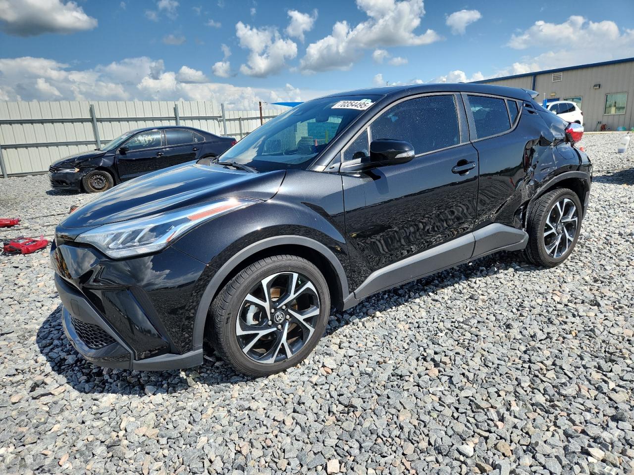 TOYOTA C-HR XLE 2022