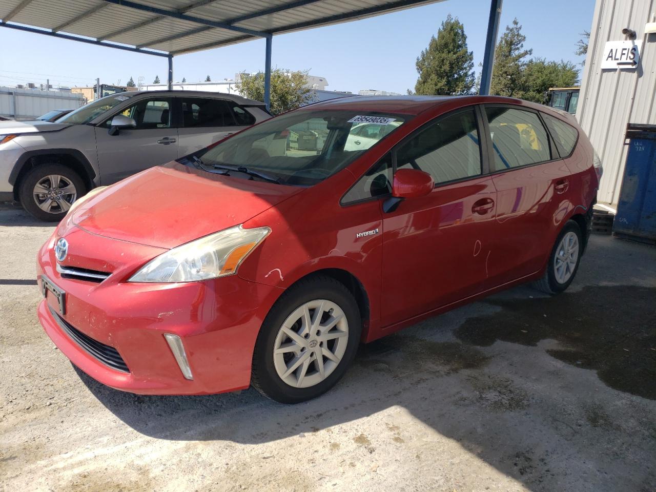TOYOTA PRIUS V 2014