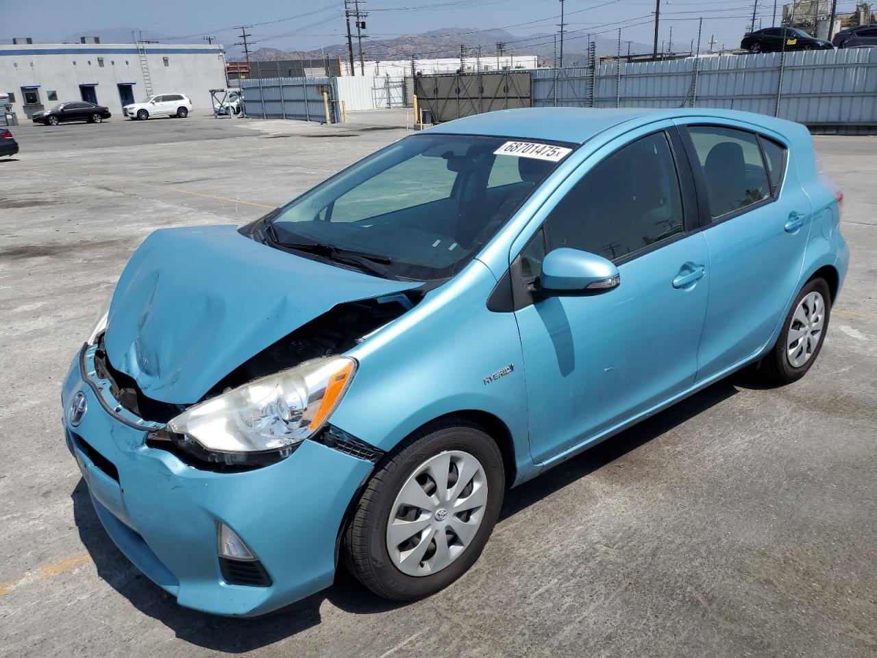 TOYOTA PRIUS C 2013