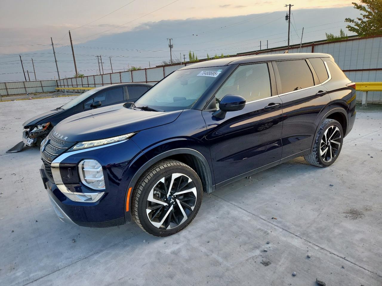 MITSUBISHI OUTLANDER 2022