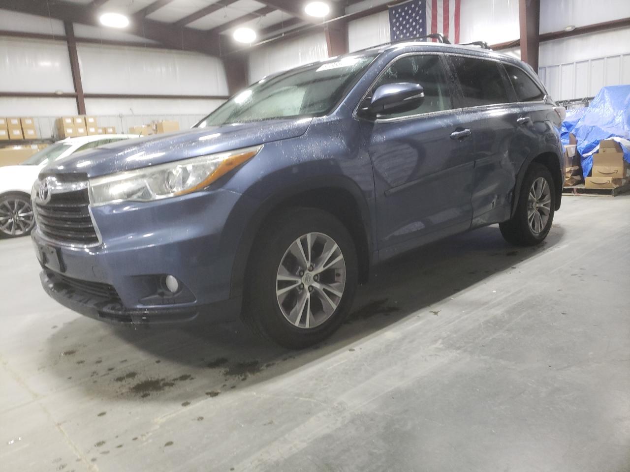 TOYOTA HIGHLANDER 2015