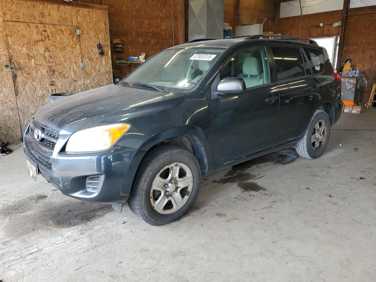 TOYOTA RAV4 2011