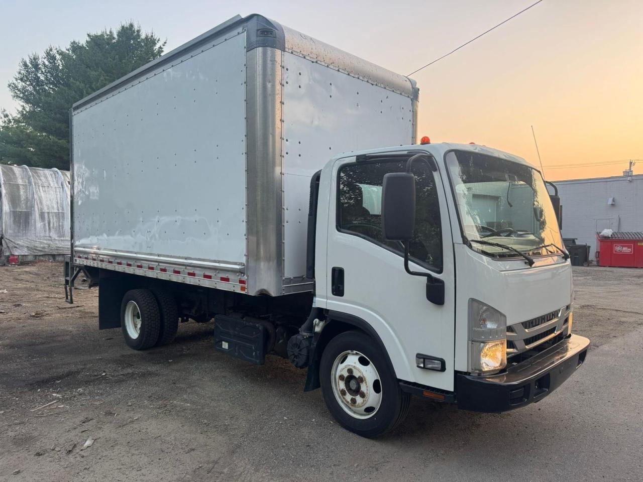 ISUZU NRR 2020