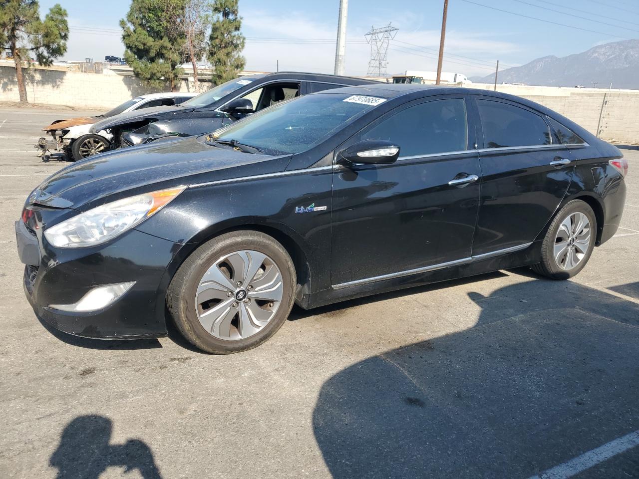 HYUNDAI SONATA HYB 2015