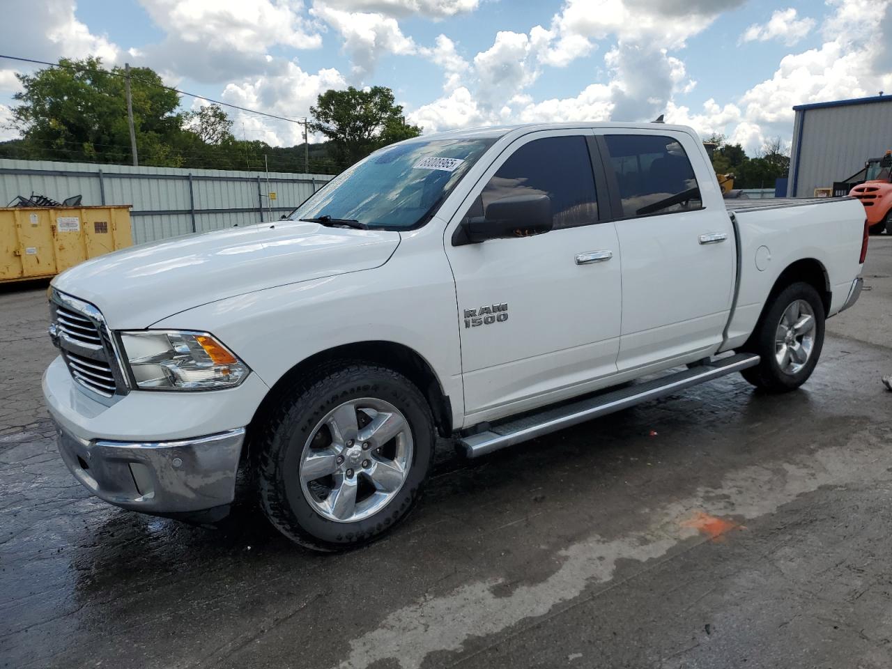 RAM 1500 SLT 2017