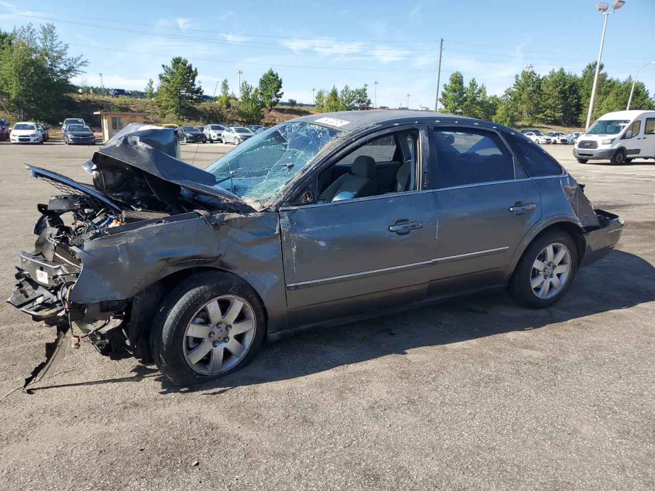 FORD FIVE HUNDRED SEL 2005