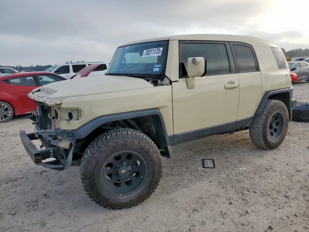 TOYOTA FJ CRUISER 2008