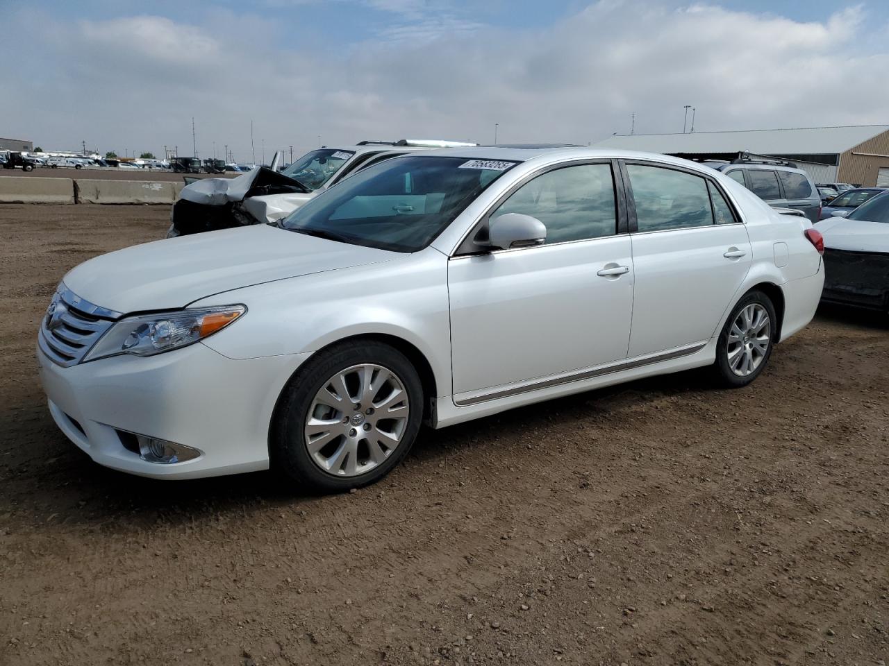 TOYOTA AVALON BASE 2012
