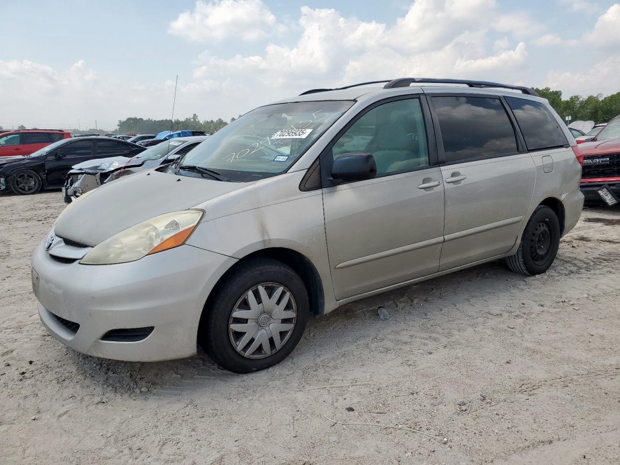 TOYOTA SIENNA CE 2008