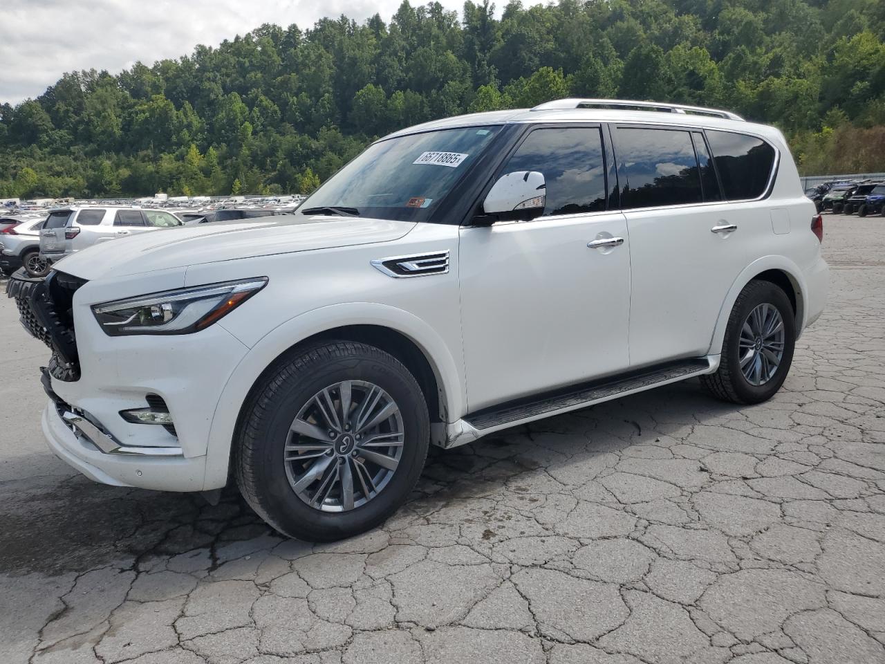 INFINITI QX80 LUXE 2022