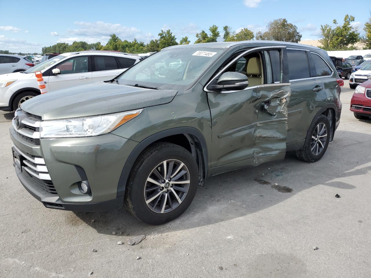 TOYOTA HIGHLANDER 2018