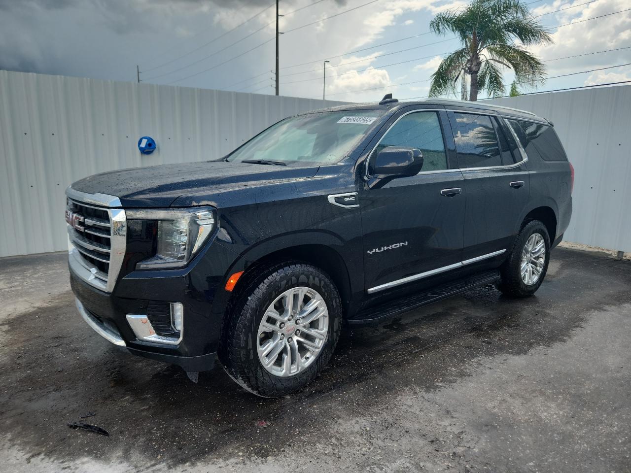 GMC YUKON SLT 2023