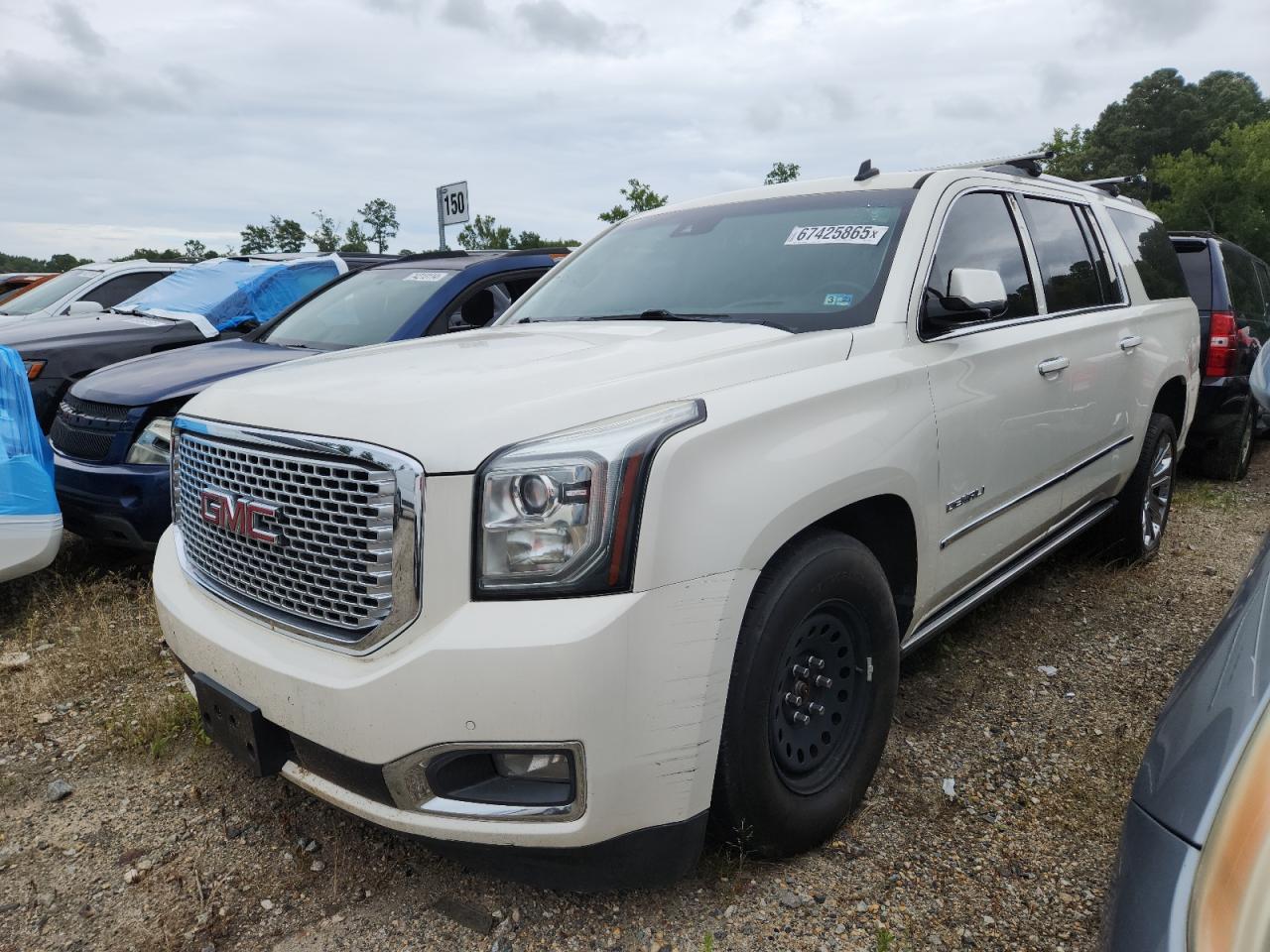 GMC YUKON XL DENALI 2015