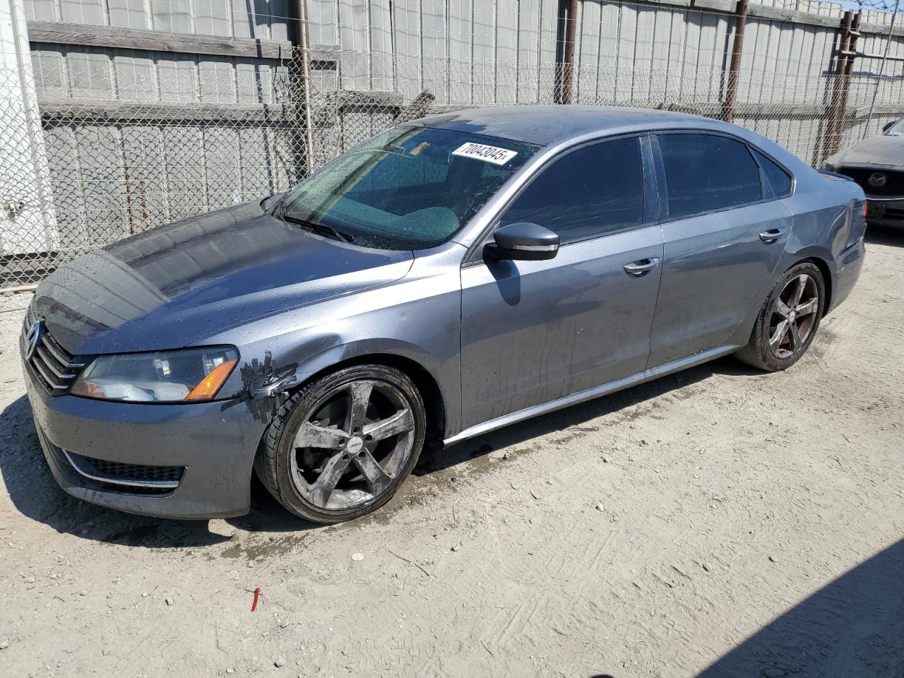 VOLKSWAGEN PASSAT S 2013