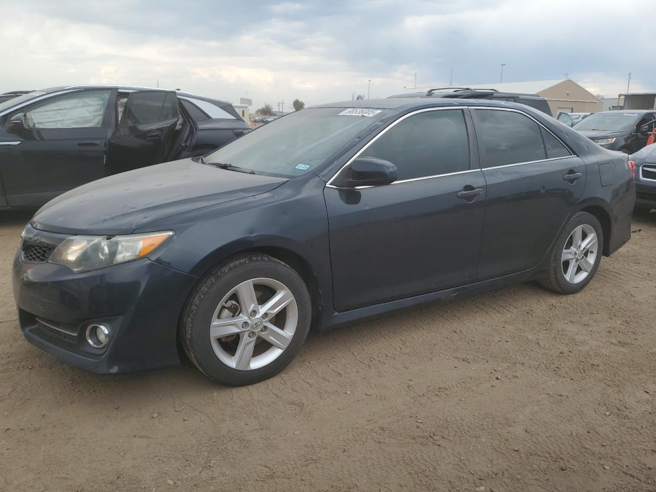TOYOTA CAMRY L 2013