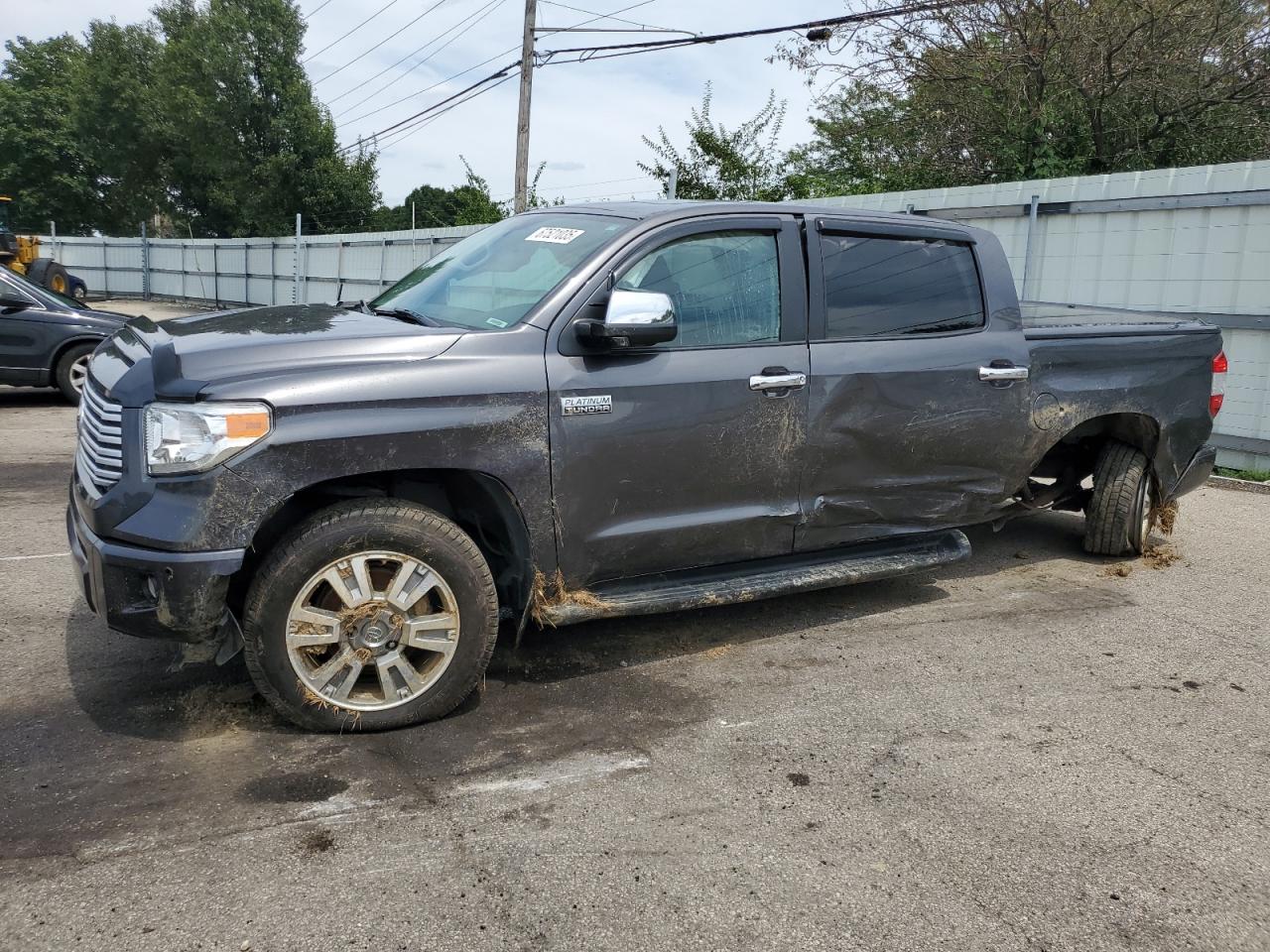 TOYOTA TUNDRA CREWMAX PLATINUM 2014