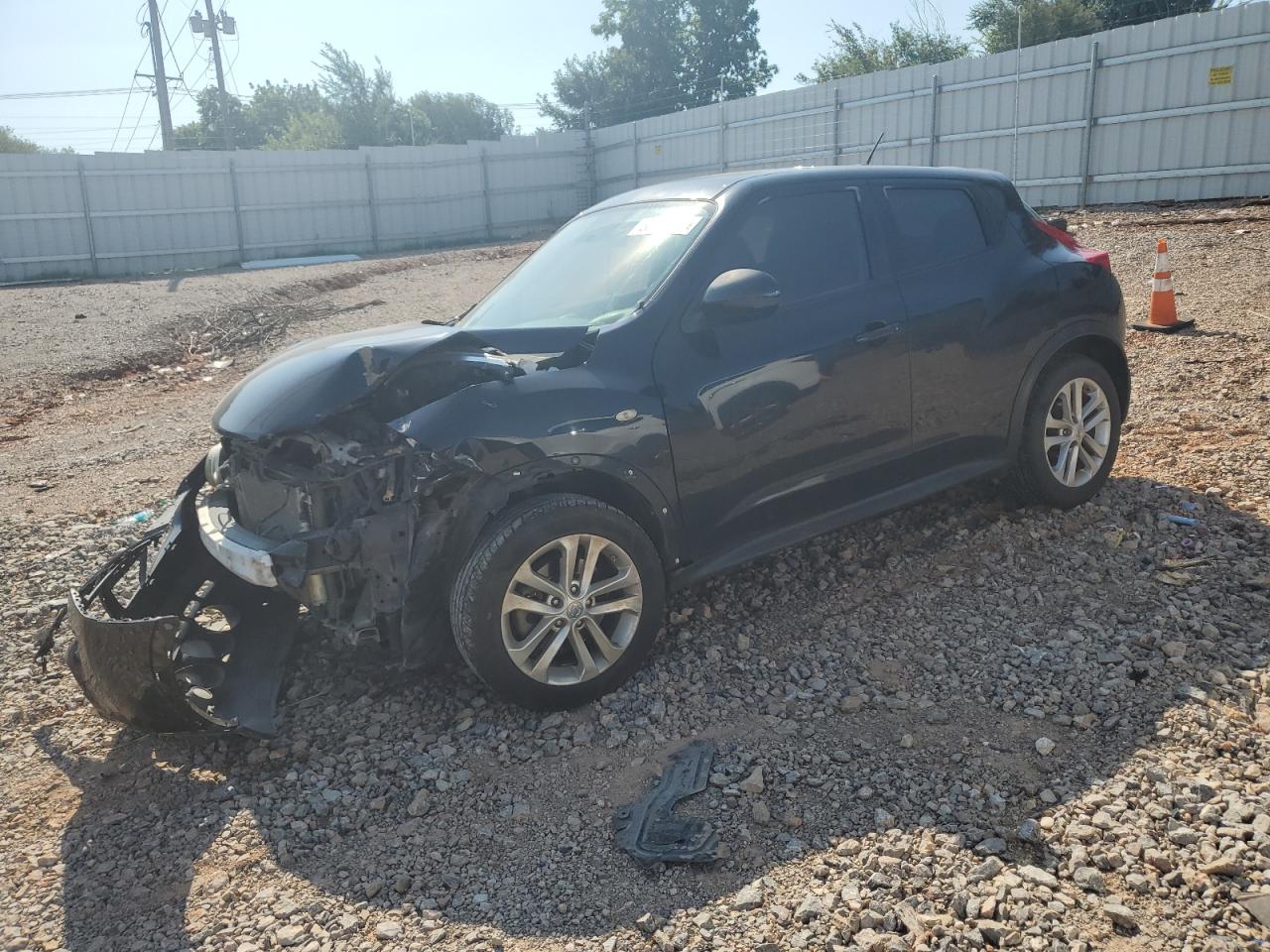 NISSAN JUKE S 2011