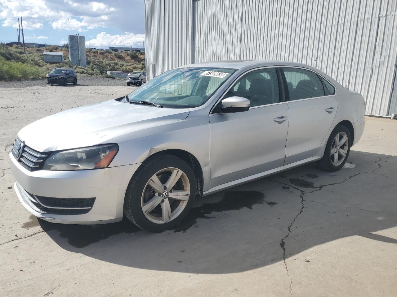 VOLKSWAGEN PASSAT SE 2013