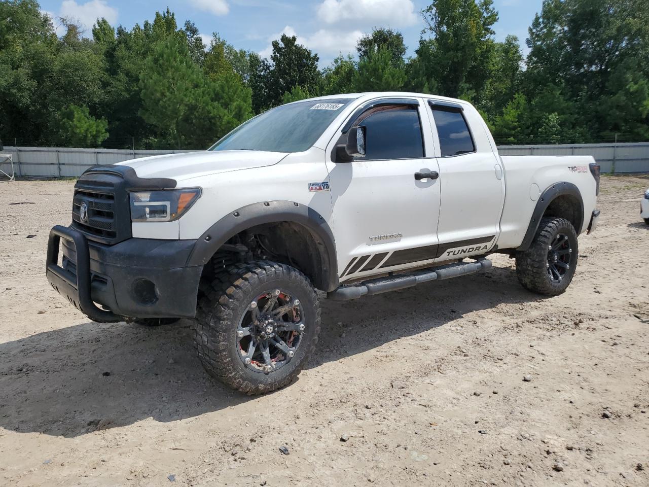 TOYOTA TUNDRA DOUBLE CAB SR5 2011