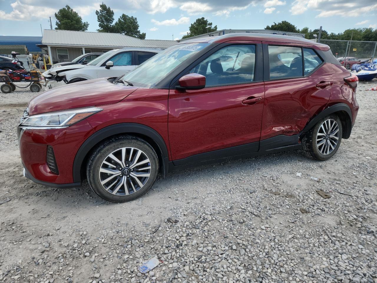 NISSAN KICKS SV 2023
