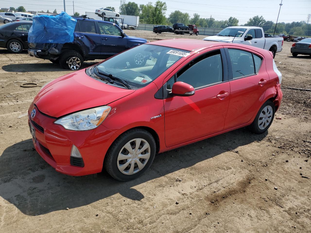 TOYOTA PRIUS C 2012