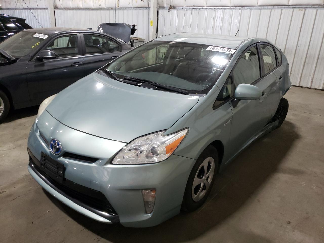 TOYOTA PRIUS 2015