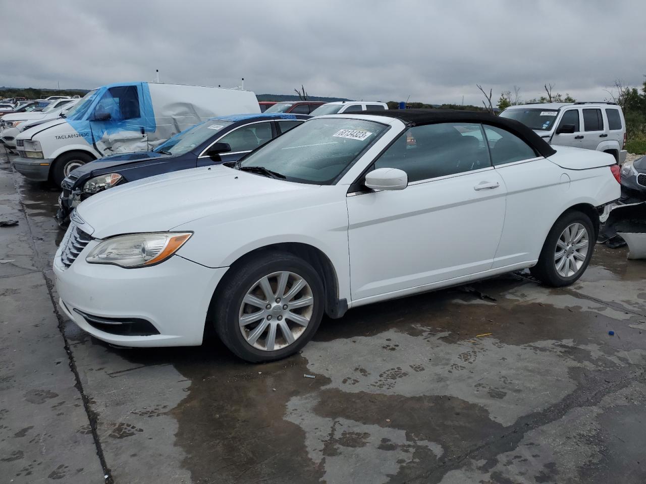 CHRYSLER 200 2012