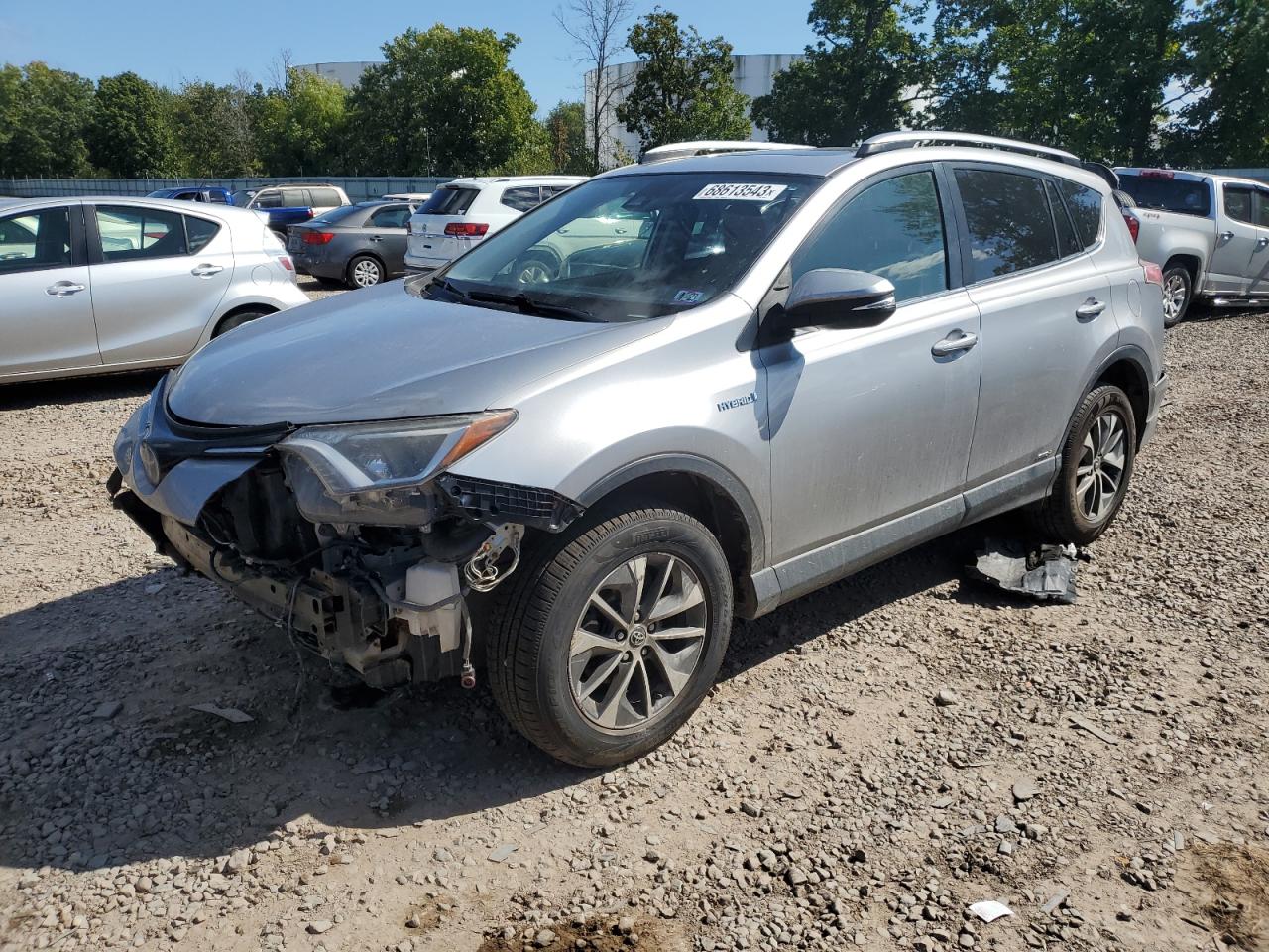 TOYOTA RAV4 HV LE 2017