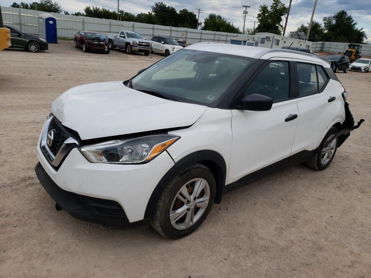 NISSAN KICKS S 2019