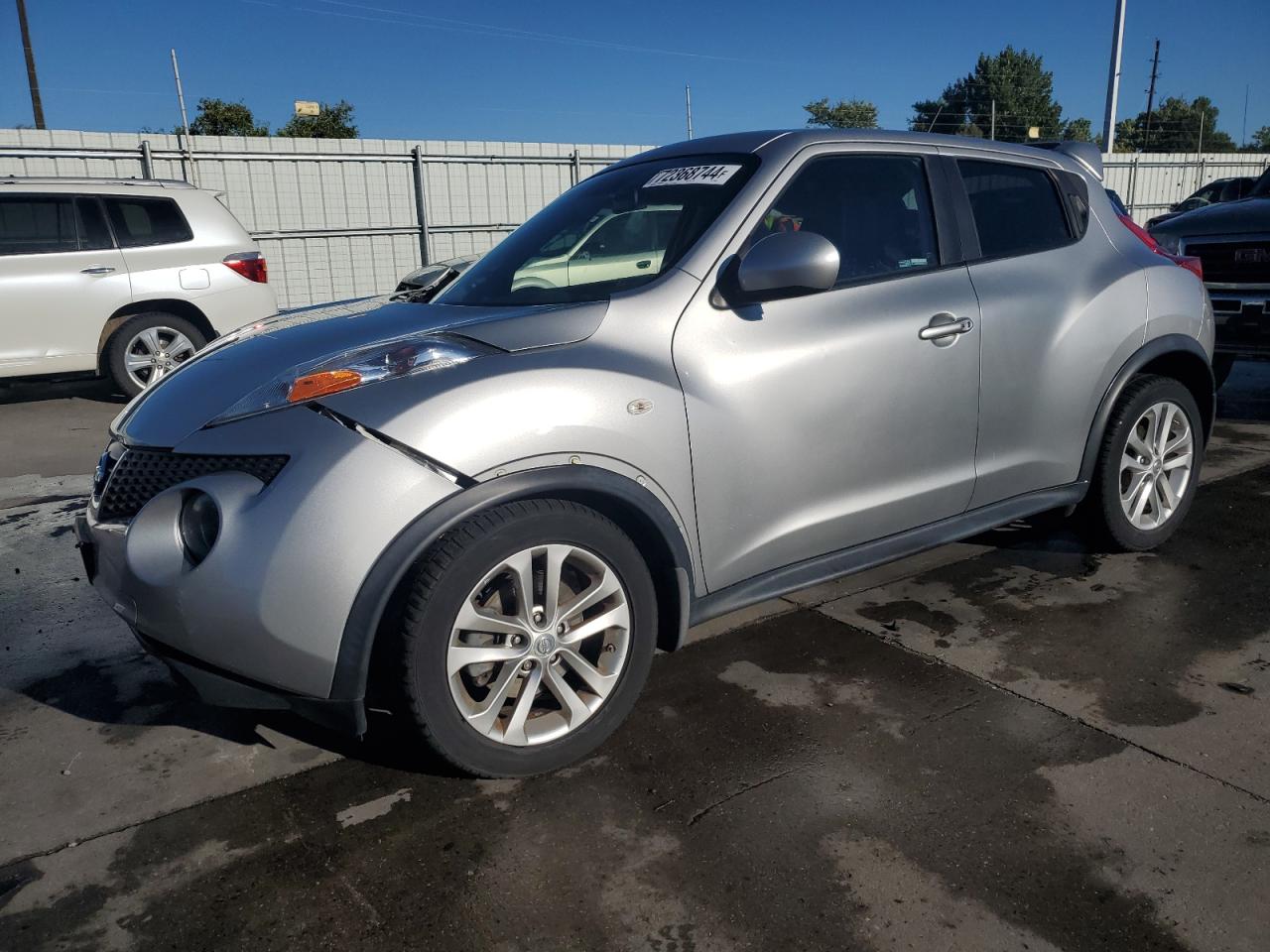 NISSAN JUKE S 2012